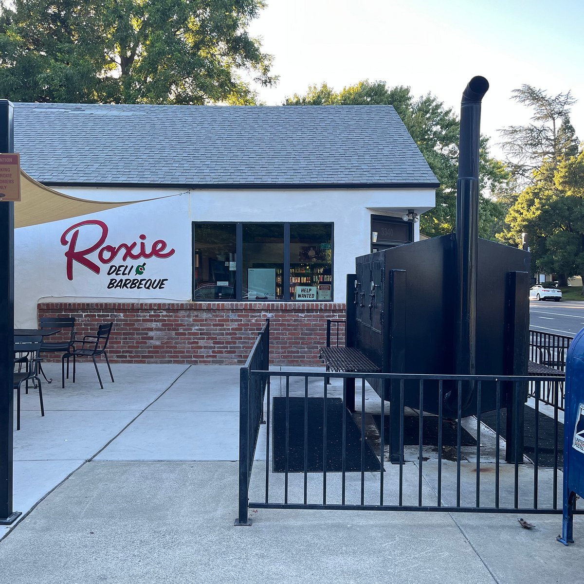 Roxie Deli & Barbeque, Sacramento, United States