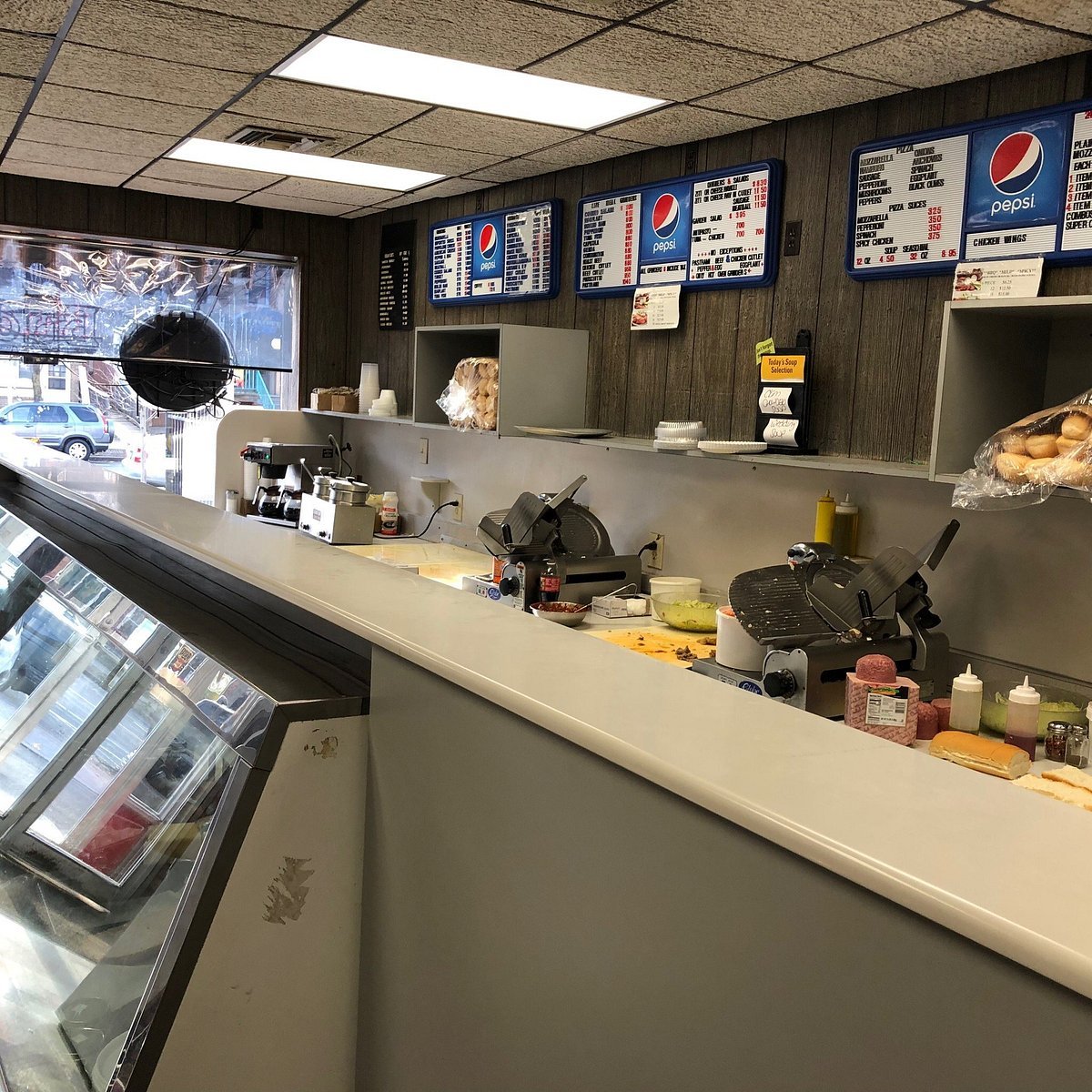 Franklin Giant Grinder Shop, Hartford, United States