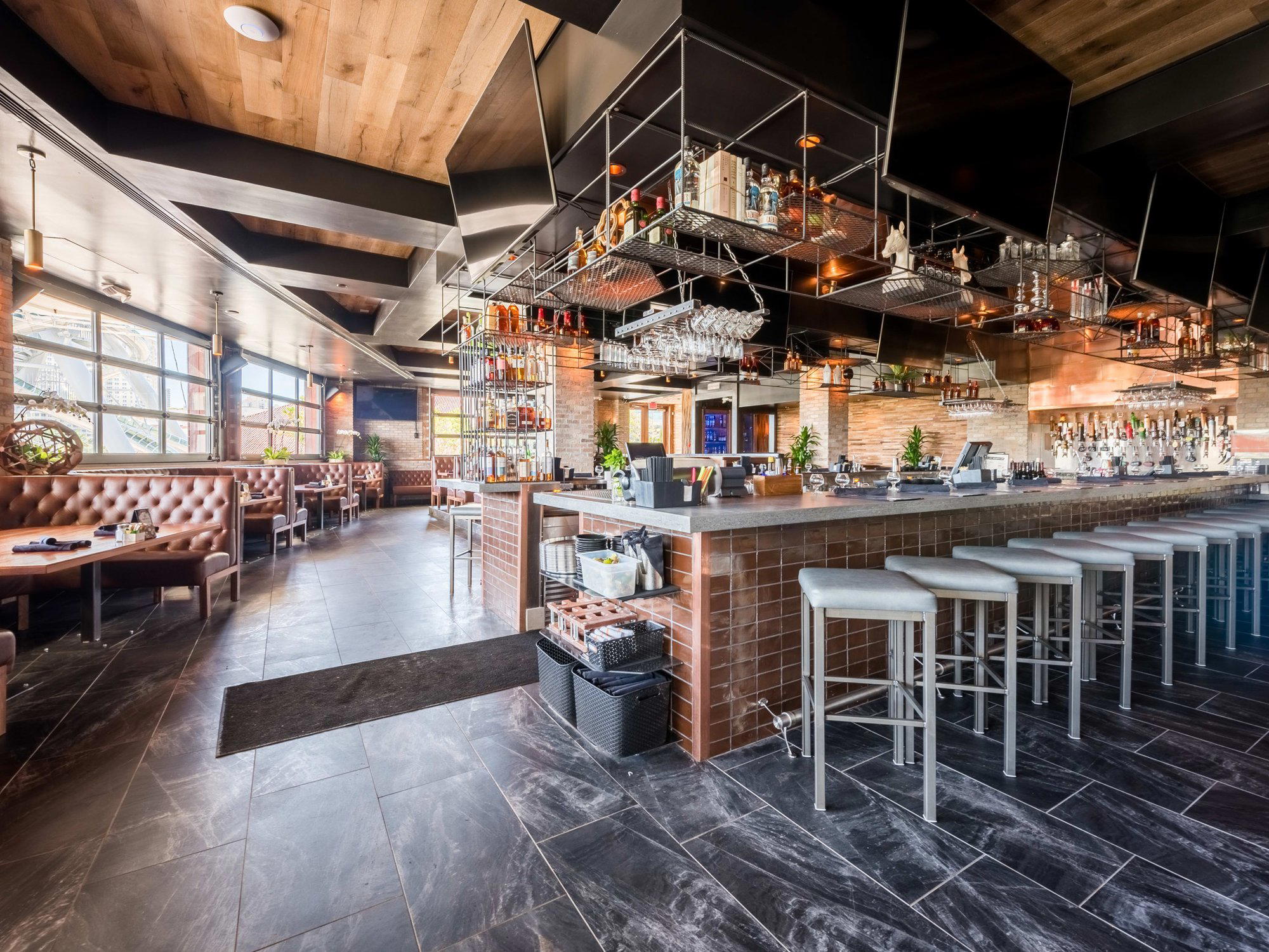 Yalla Motek restaurant in Aventura