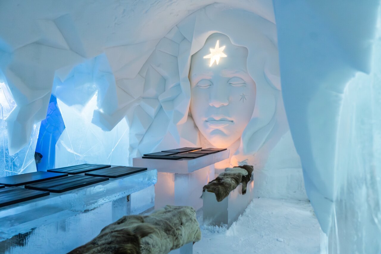 Ice Restaurant