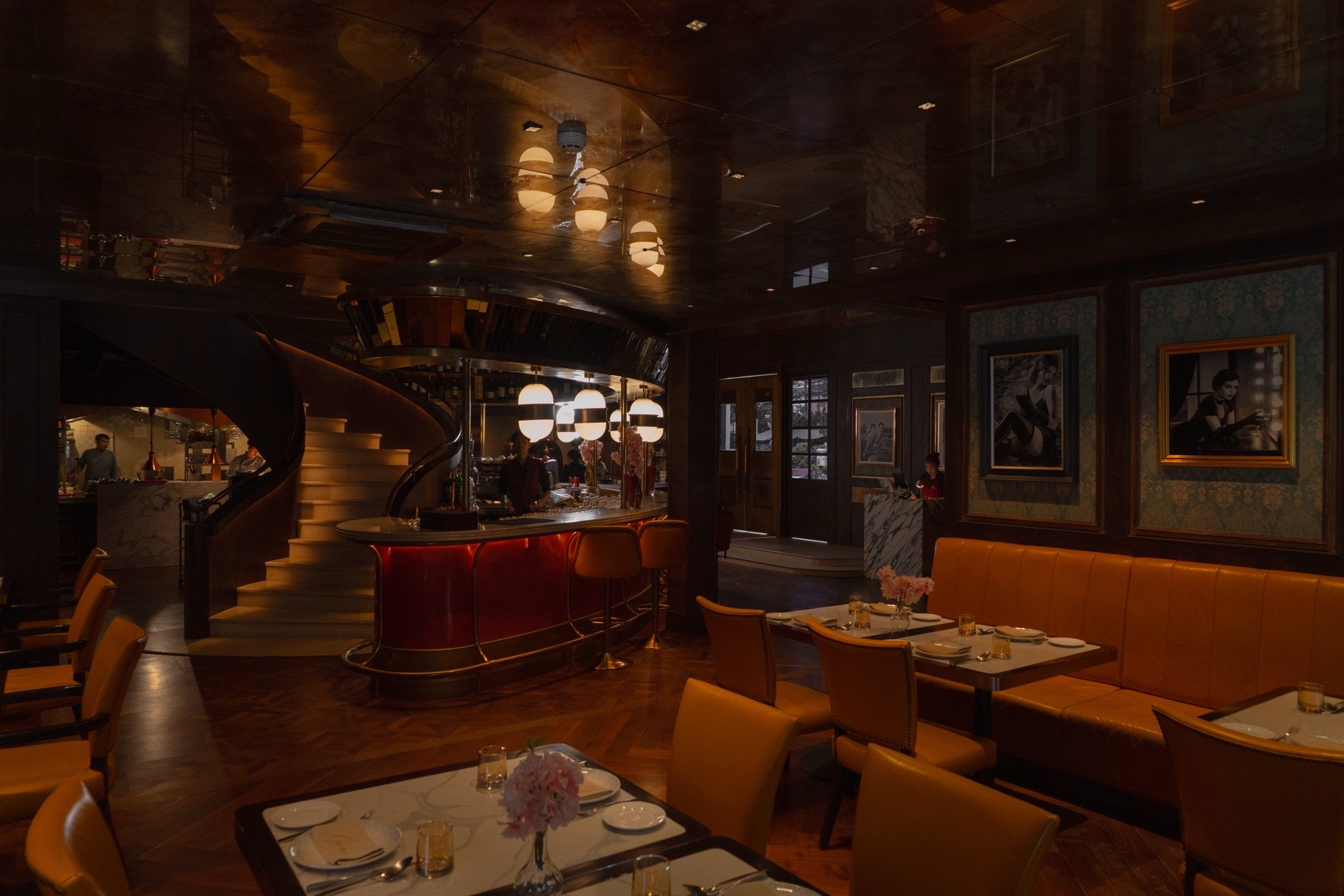 Opera Italian Restaurant, Restaurant in Bangkok