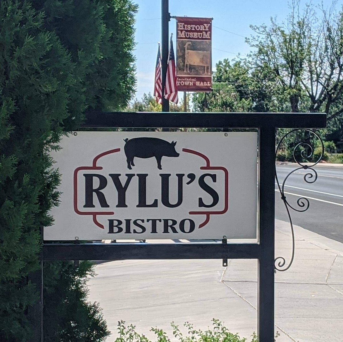 Rylu's Bistro restaurant in Santa Clara