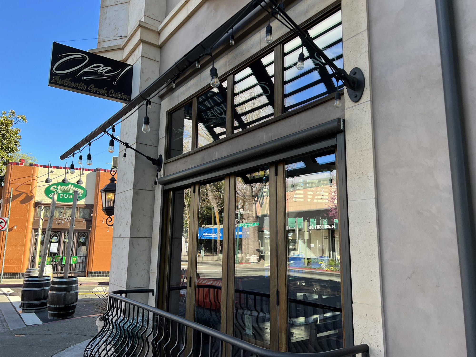 Opa Restaurant restaurant in Providence, United States