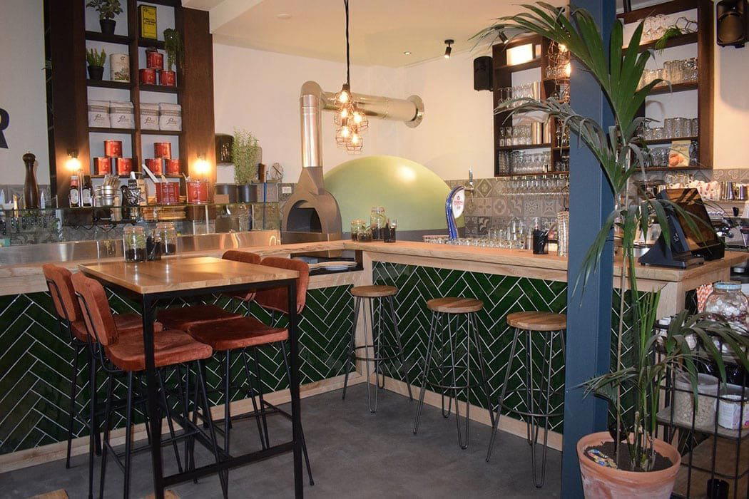 Rijslust pizzabar restaurant in Tilburg, Netherlands