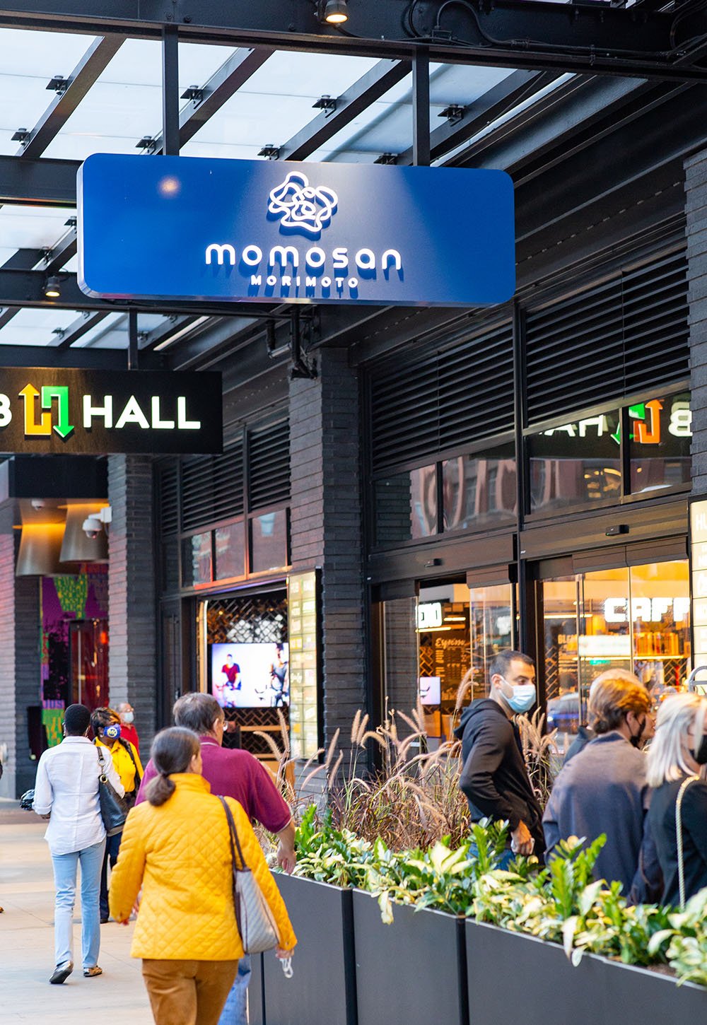 Momosan Boston, Restaurant in Boston