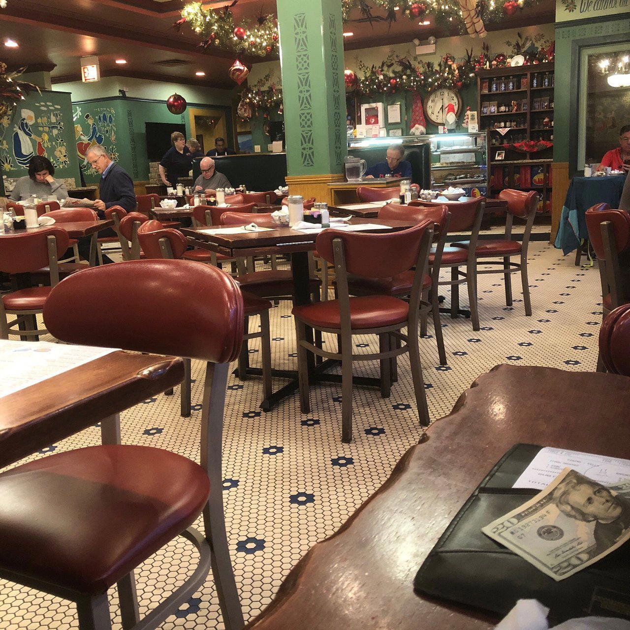 Ann Sather Restaurant restaurant in Chicago, United States