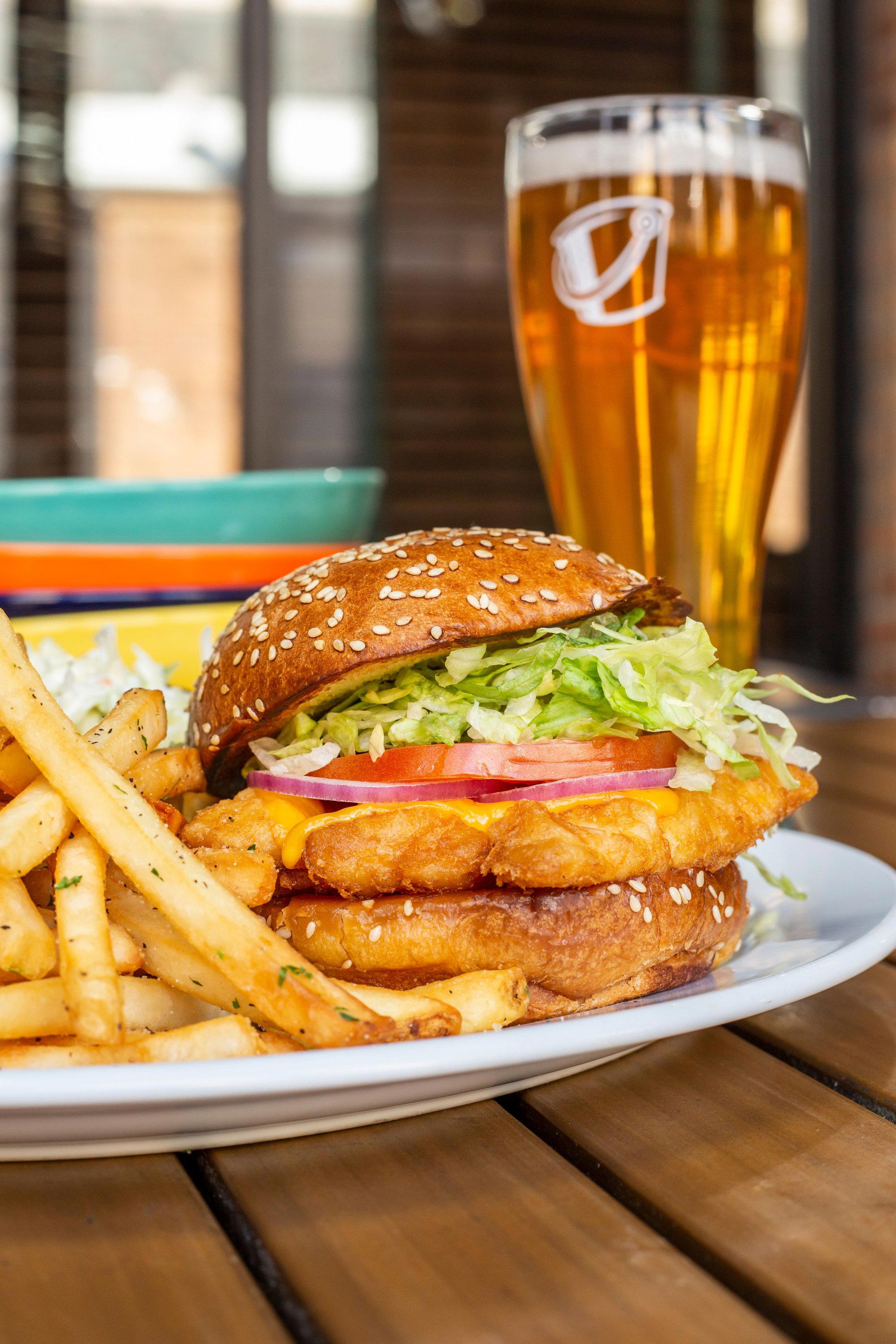 Rusty Bucket - 86th & Ditch restaurant in Indianapolis, United States