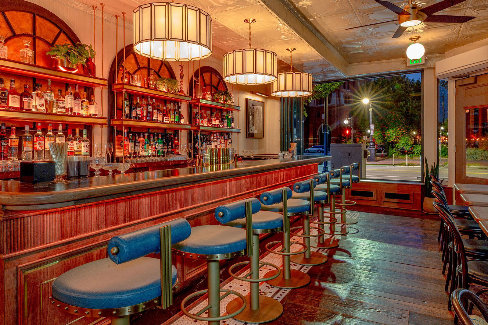Louis, Restaurant in West Hollywood