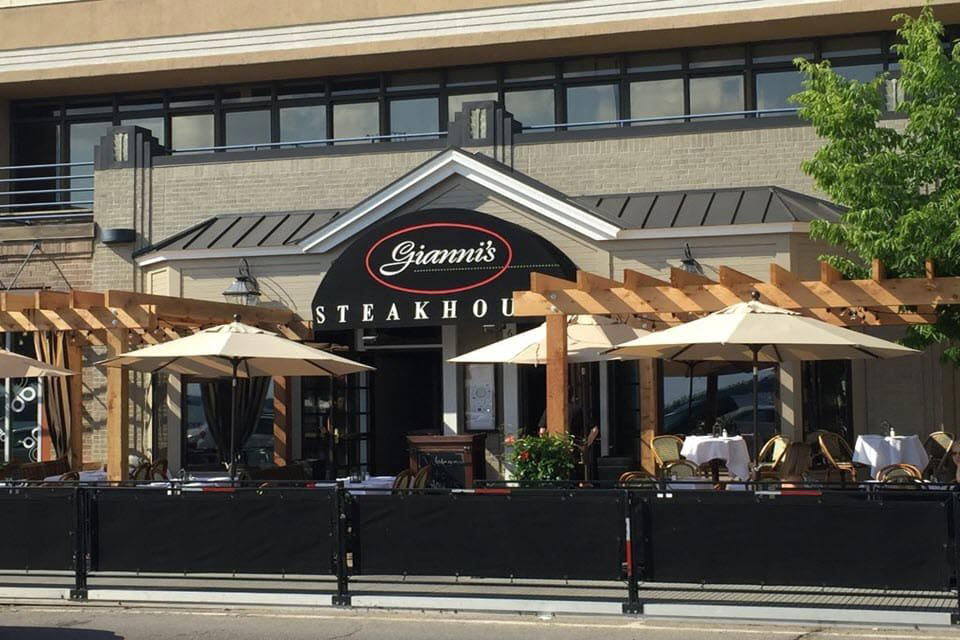 Giannis Steakhouse, Wayzata, United States
