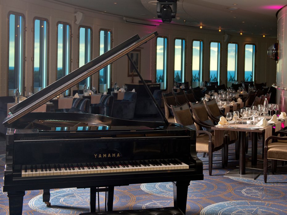 Titanic Restaurant & Bar