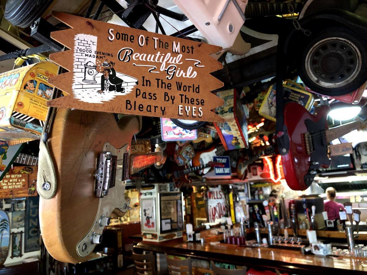 Dixie Grill & Brewery, Restaurant in West Palm Beach