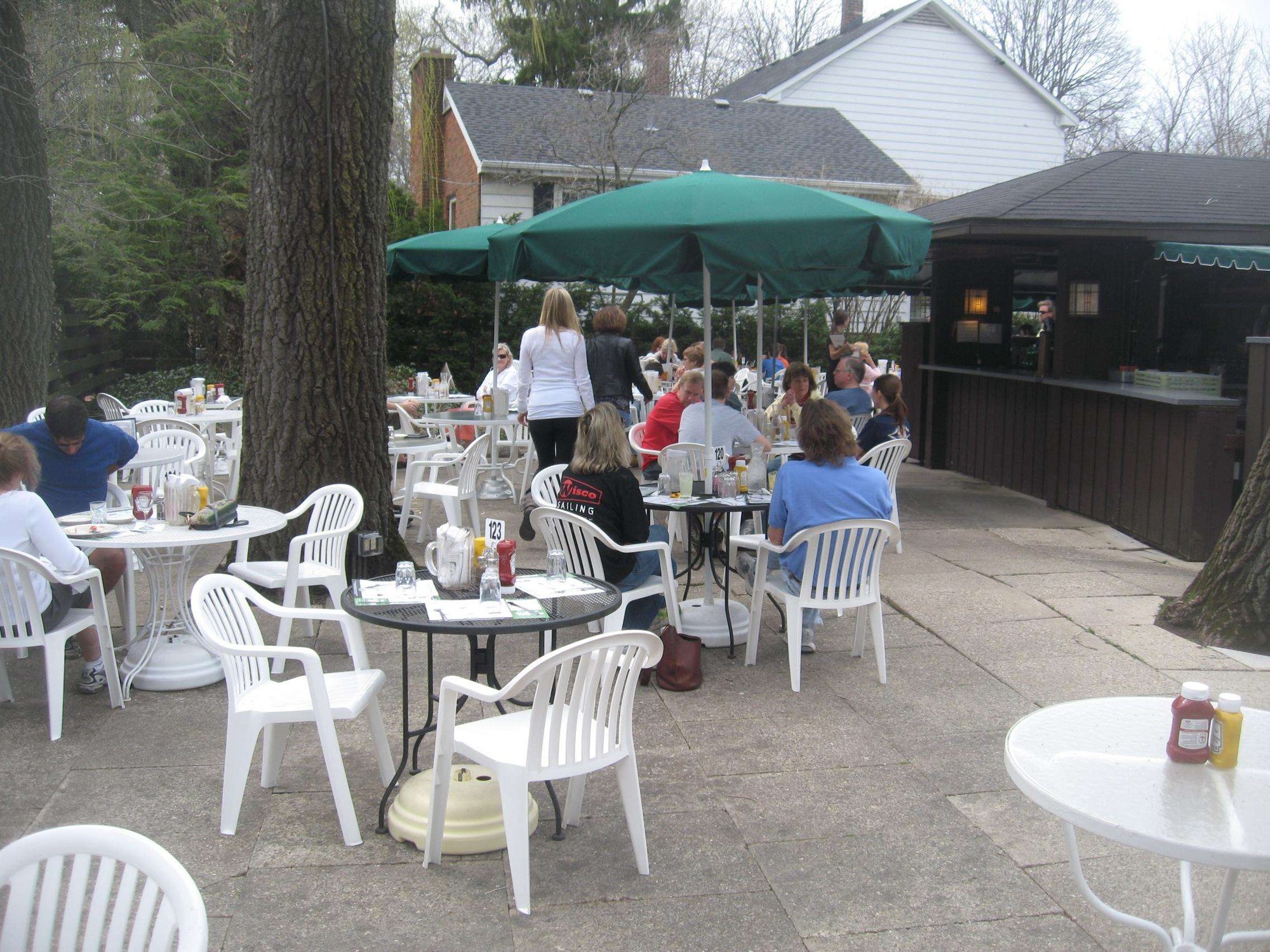 Hackney's on Harms, Glenview, United States