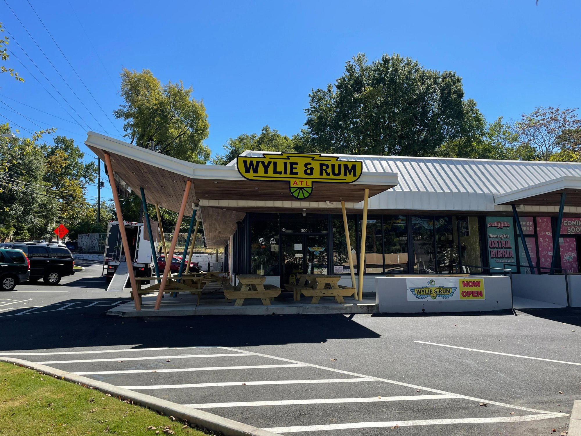 Wylie & Rum Island Grill restaurant in Atlanta, United States