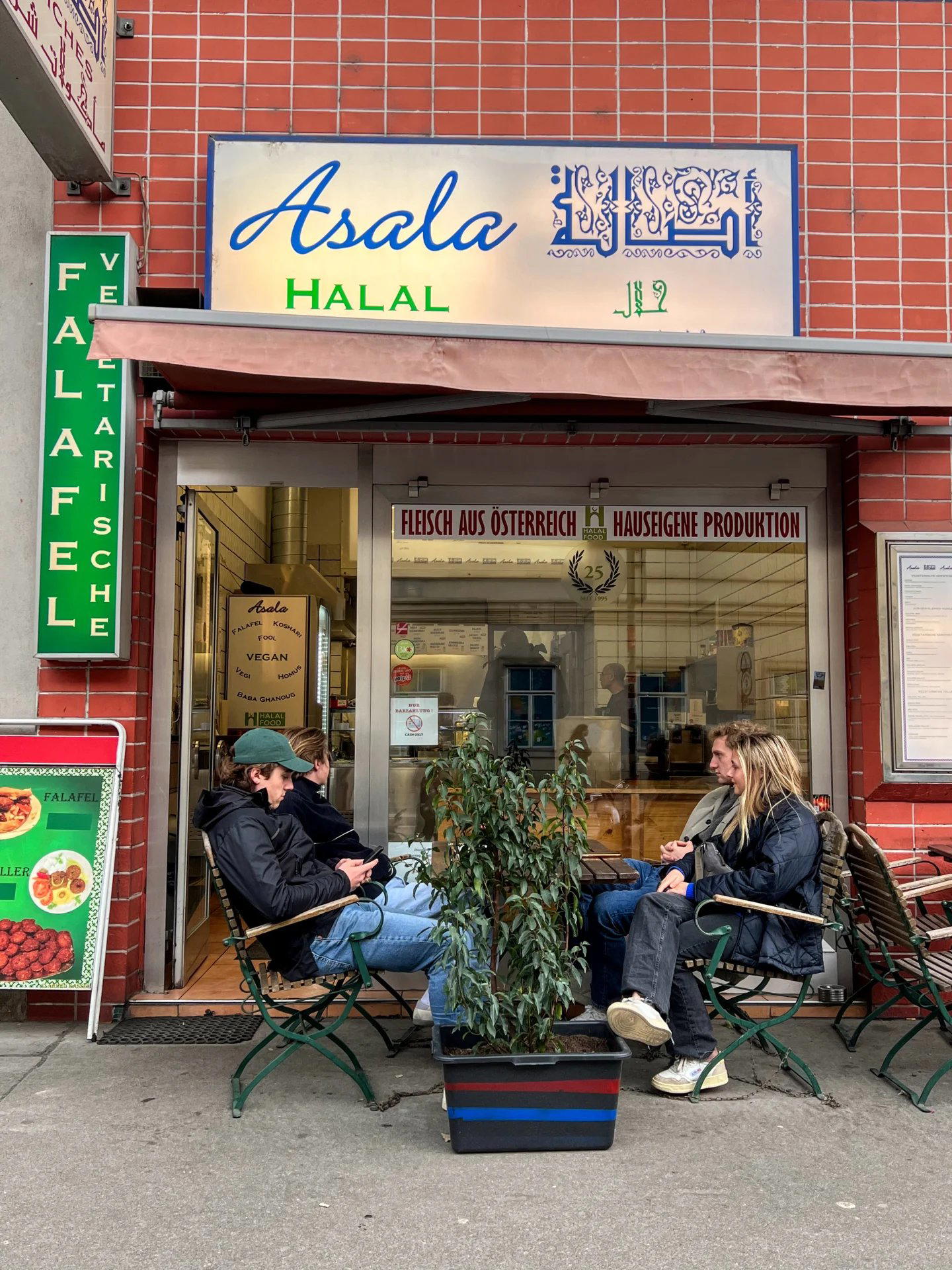 Asala Halal Food restaurant in Vienna, Austria