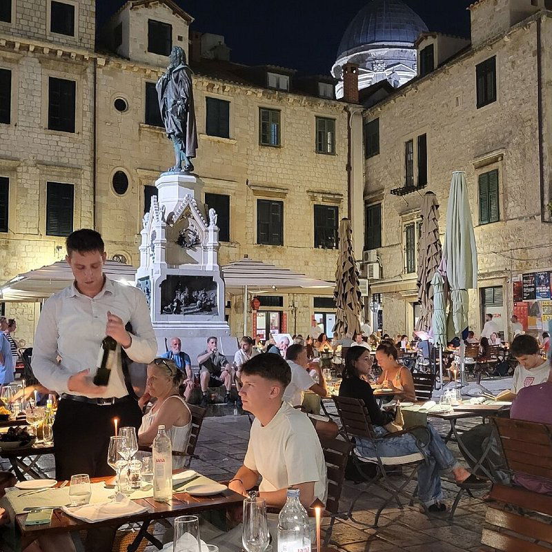 Restaurant Lucijan, Restaurant in Dubrovnik