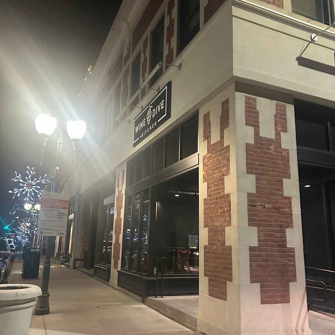 Wine Dive, Wichita, United States