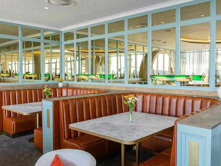 Stella E Luna, Sandton, South Africa