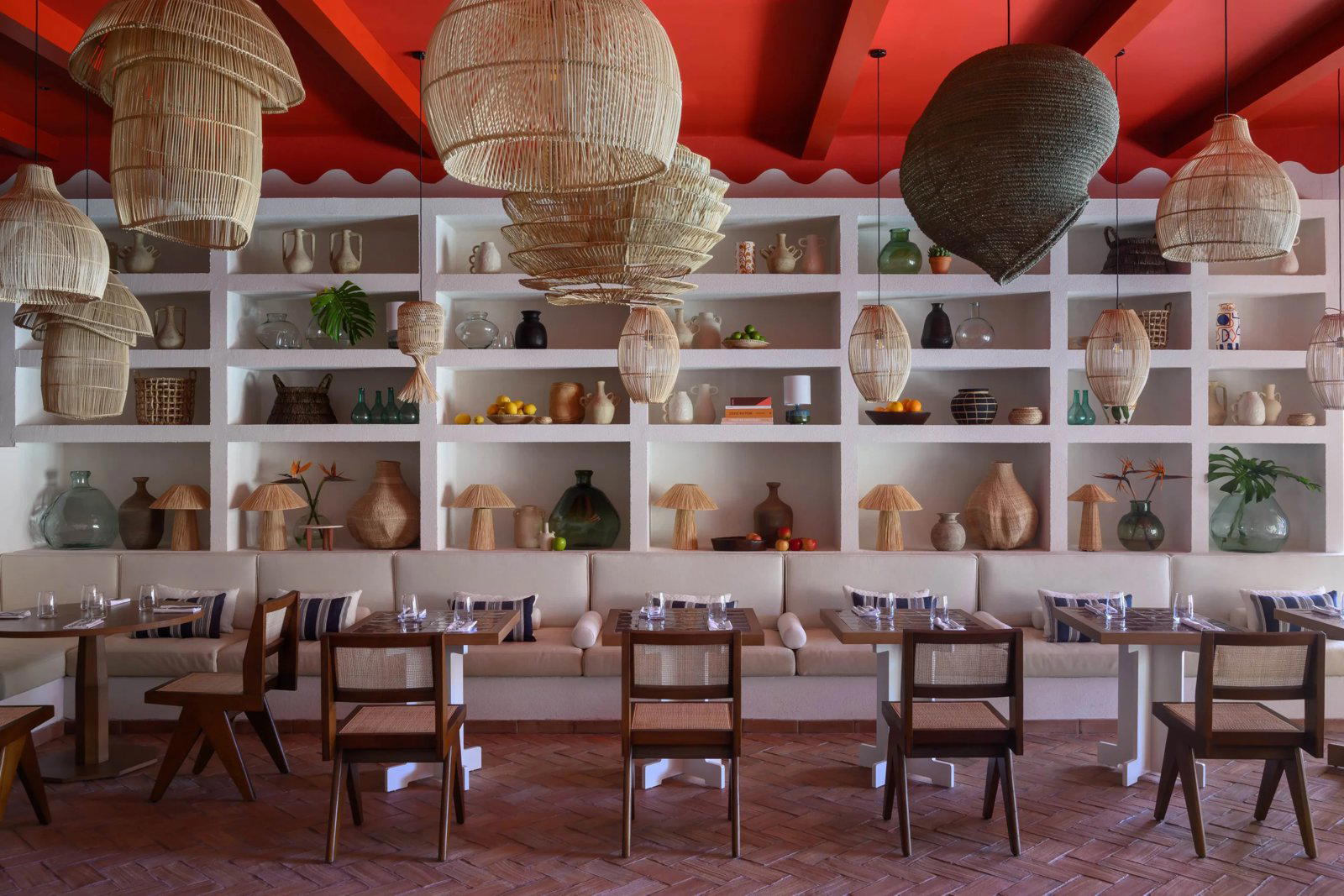 Vento restaurant in Porches, Portugal