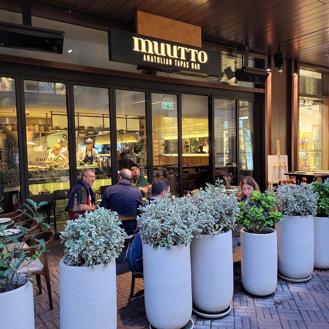 Muutto Anatolian Tapas Bar restaurant in Istanbul, Turkey