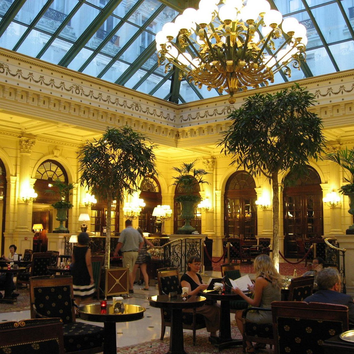 La Verrière, Restaurant in Paris