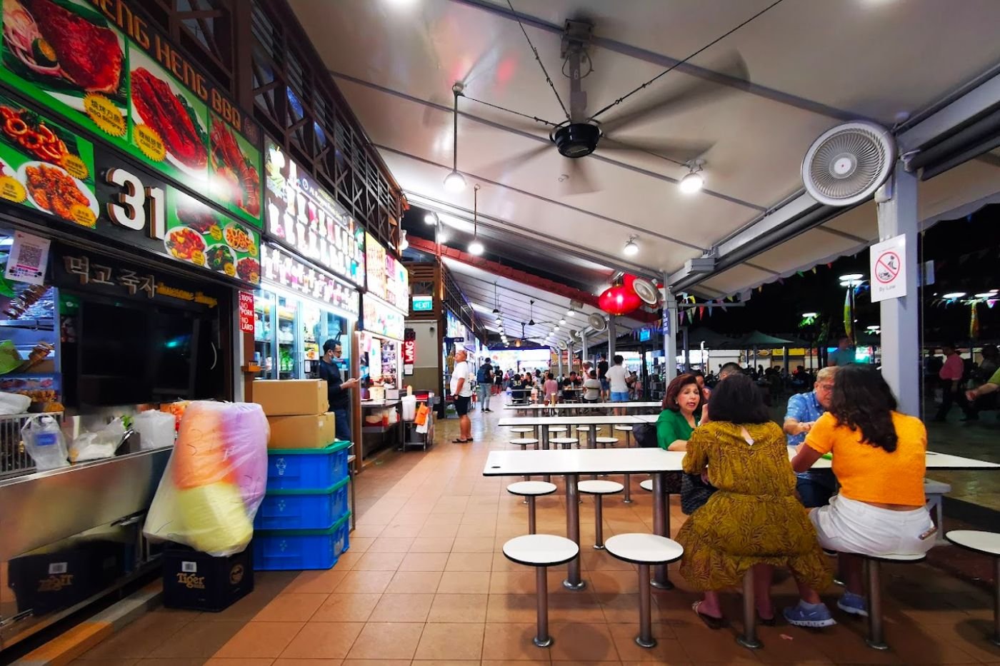 Newton Food Centre, Restaurant in Singapore
