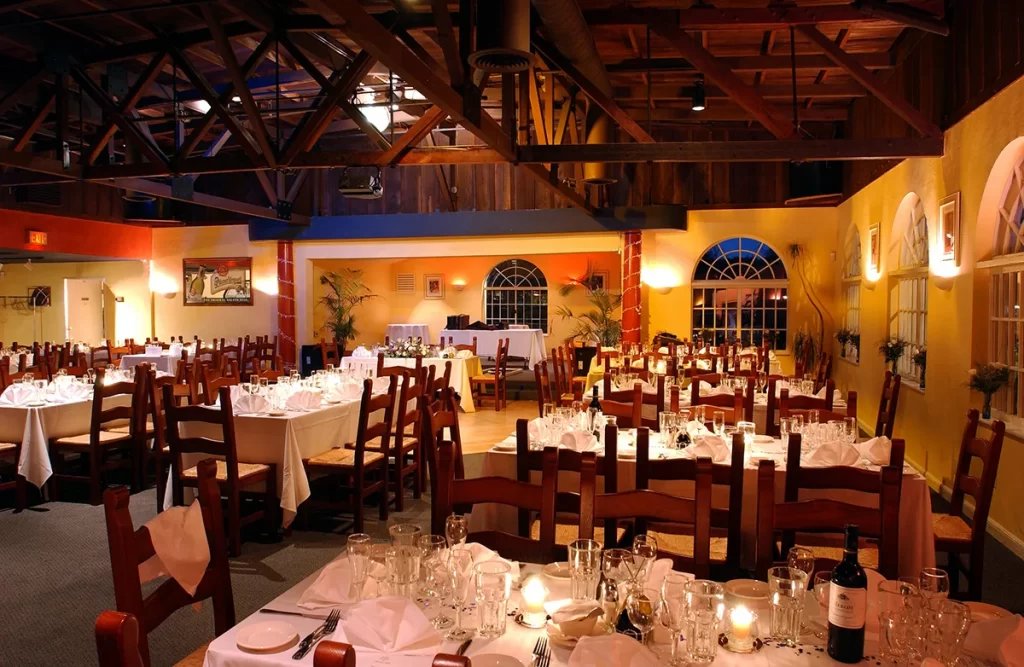 Mezzaluna, Restaurant in Half Moon Bay