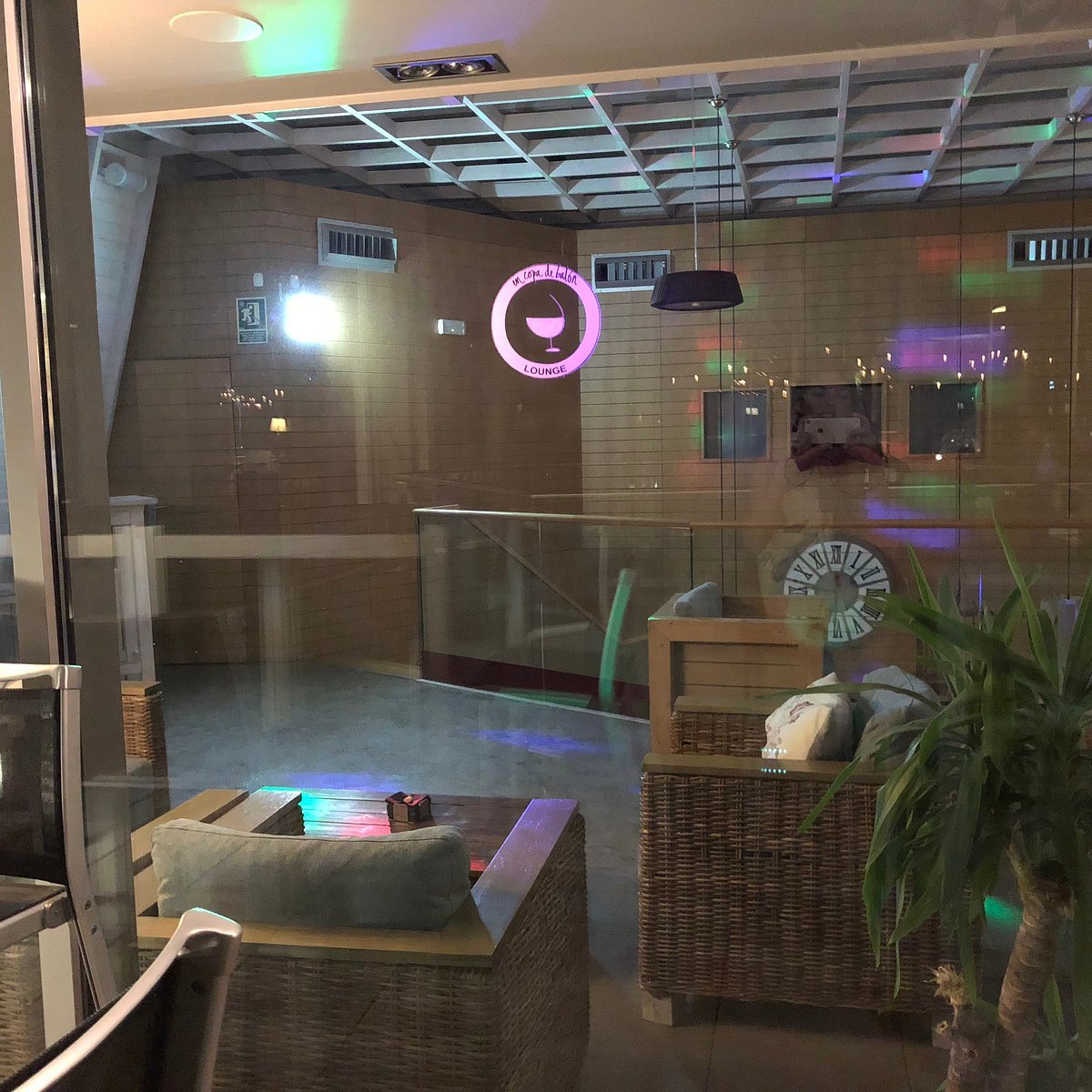 En Copa de Balón Enolounge restaurant in Alcobendas, Spain