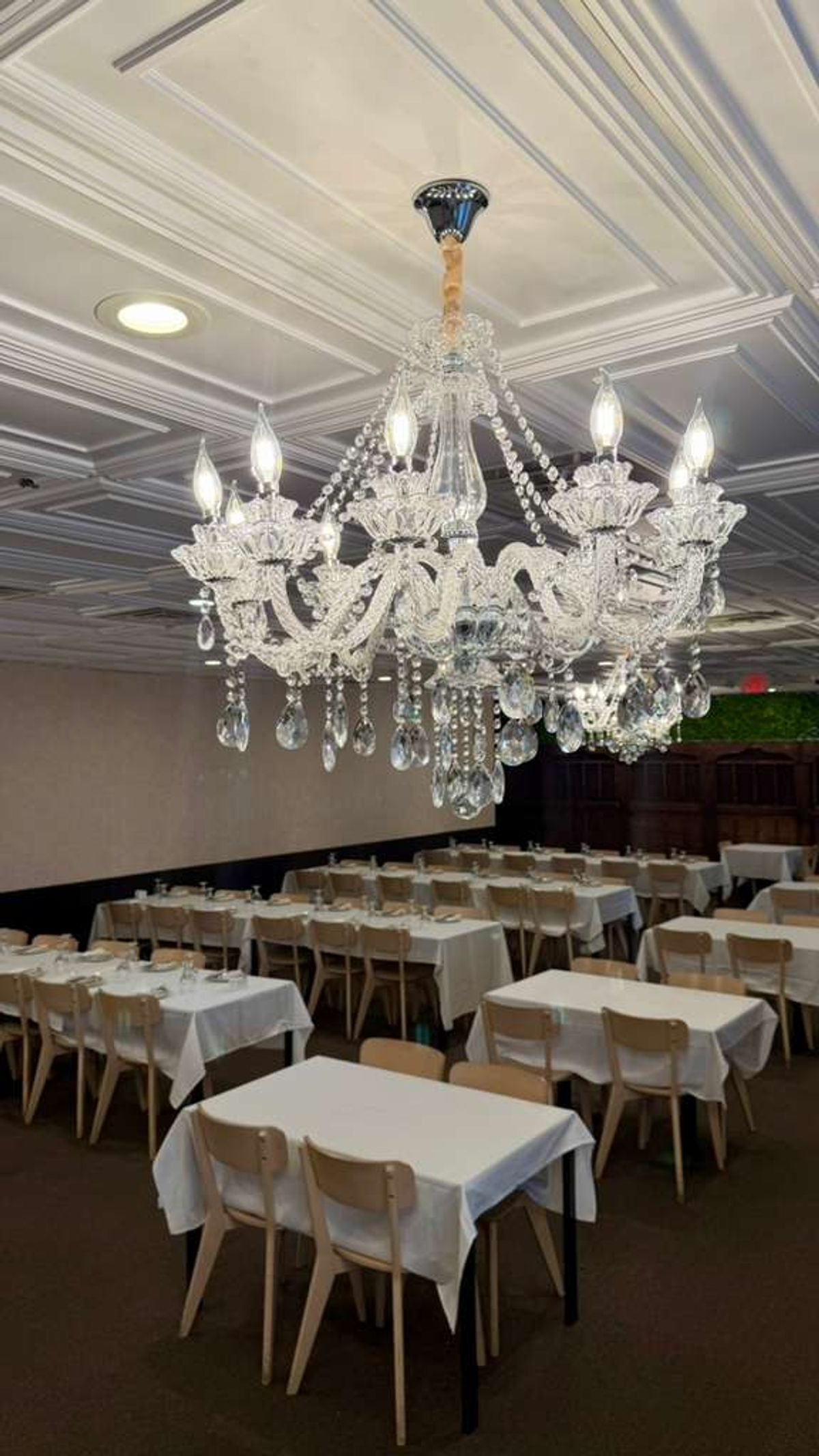 A Thousand Tales, Restaurant in Mount Prospect