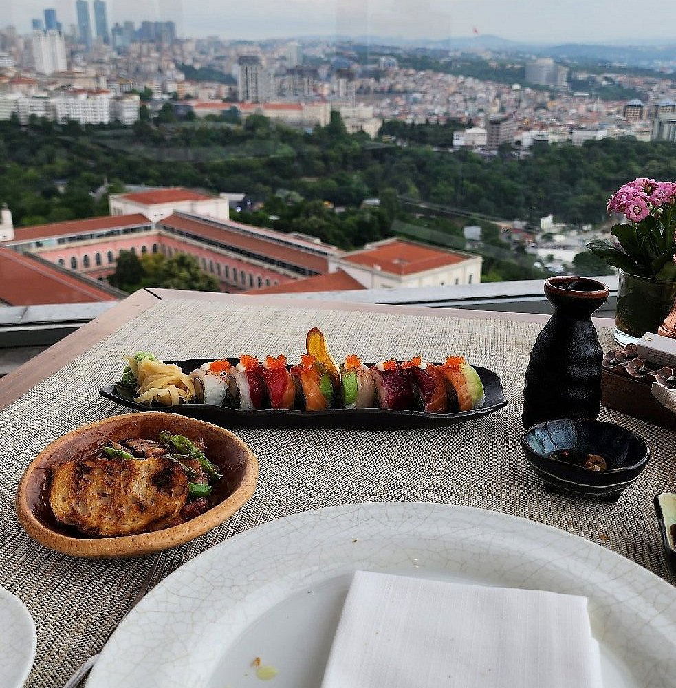 Safran, Restaurant in Beyoglu