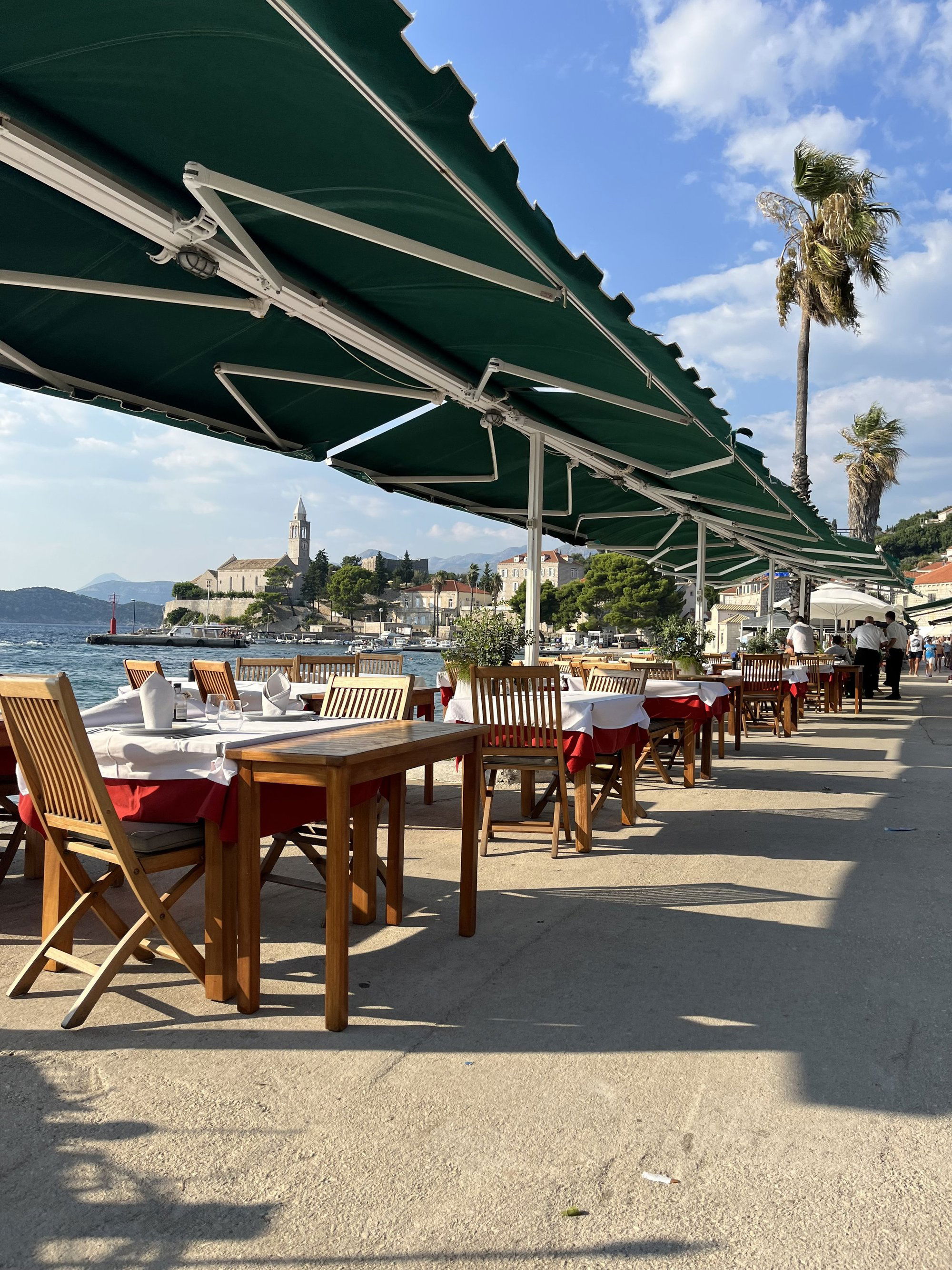 Obala, Restaurant in Dubrovnik