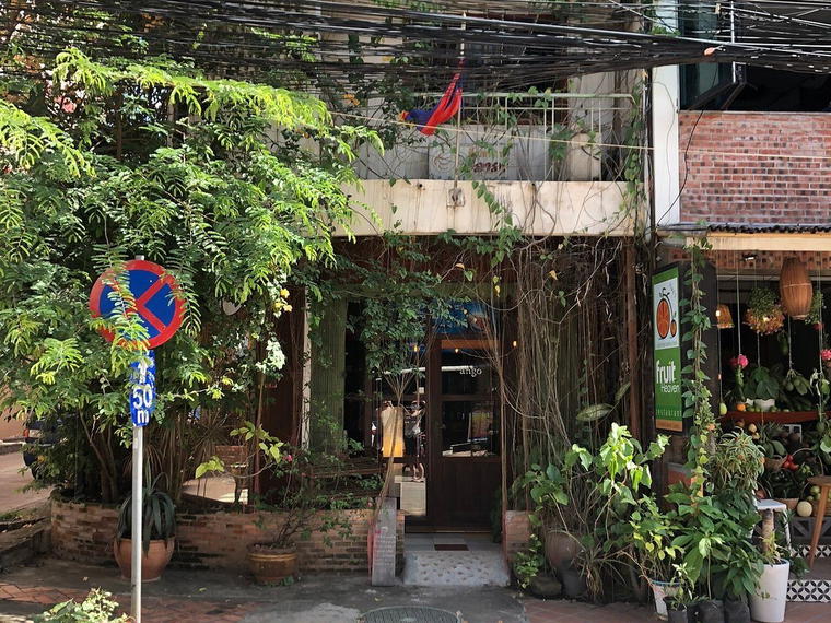 Cafe Ango, Vientiane, Laos