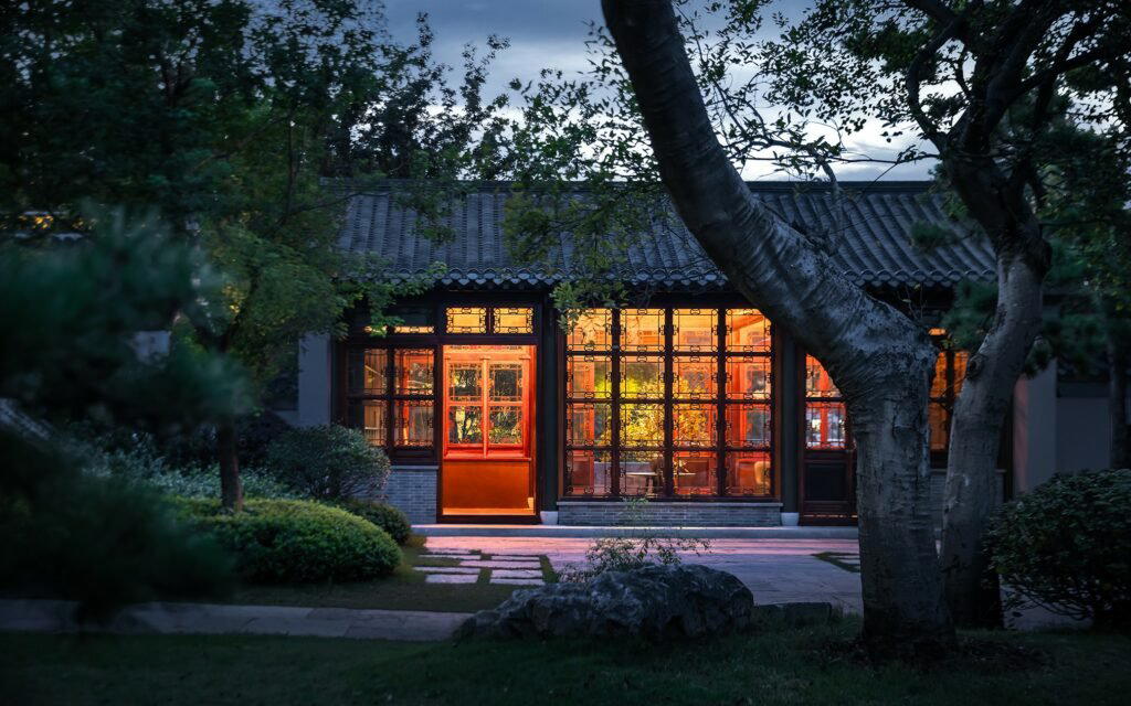 Qu Yuan tea house, Yangzhou, China