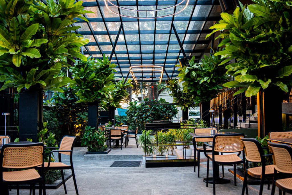 Azadore, Restaurant in Quezon City