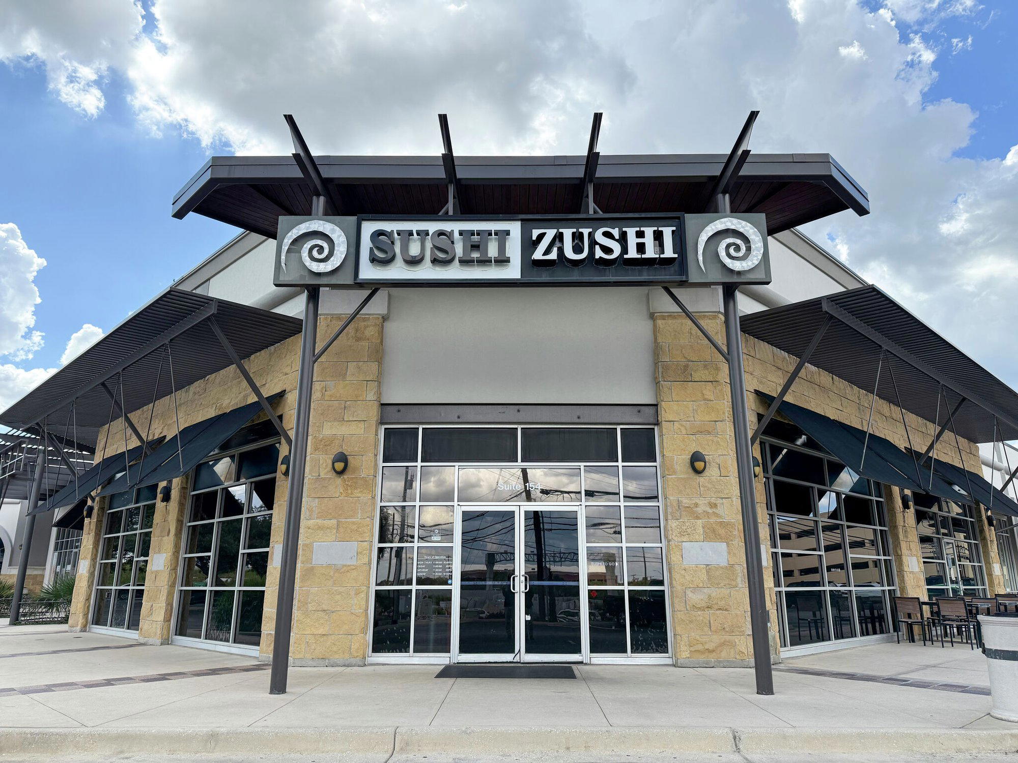 Sushi Zushi restaurant in San Antonio, United States