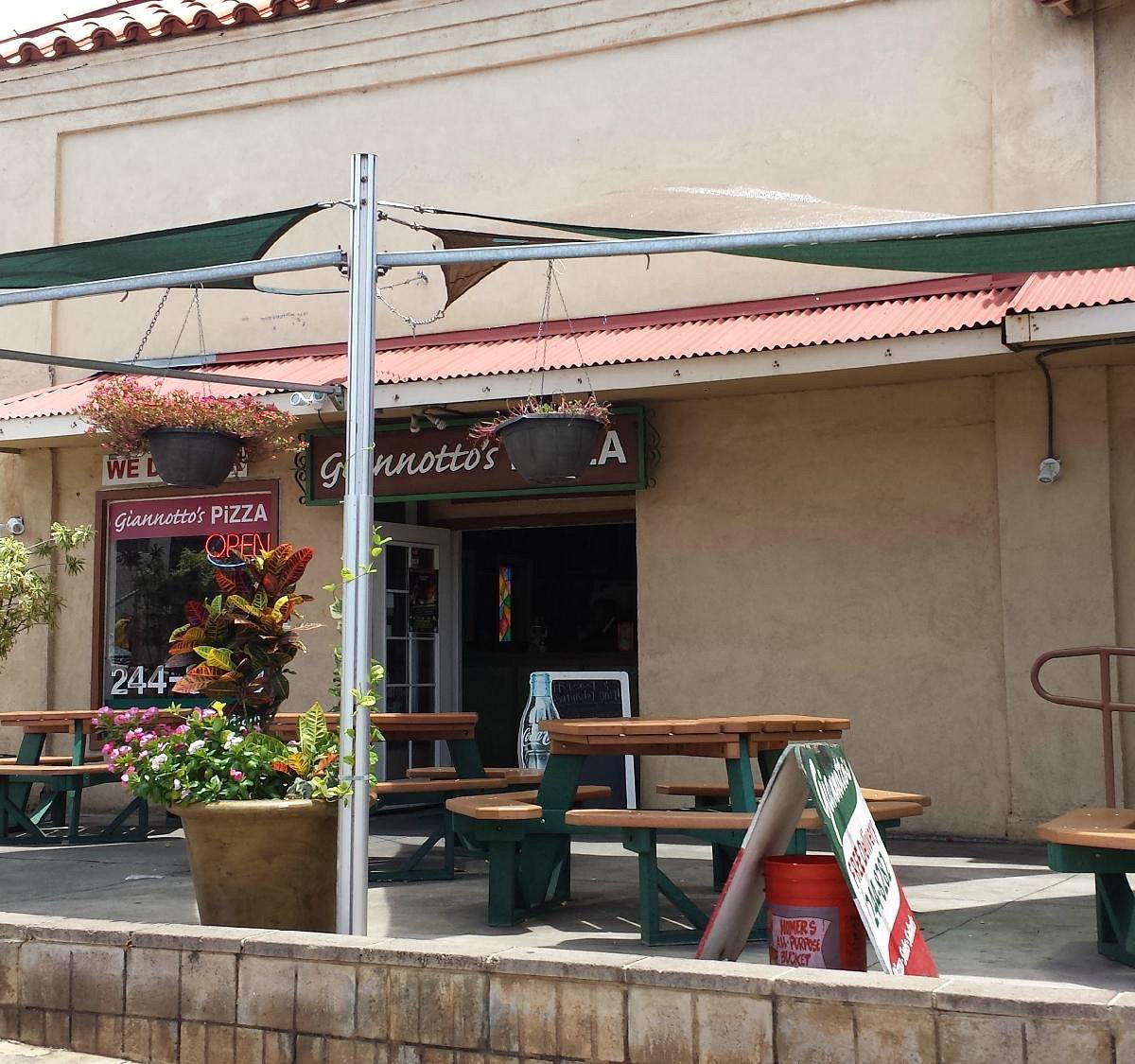 Giannotto's restaurant in Wailuku, United States