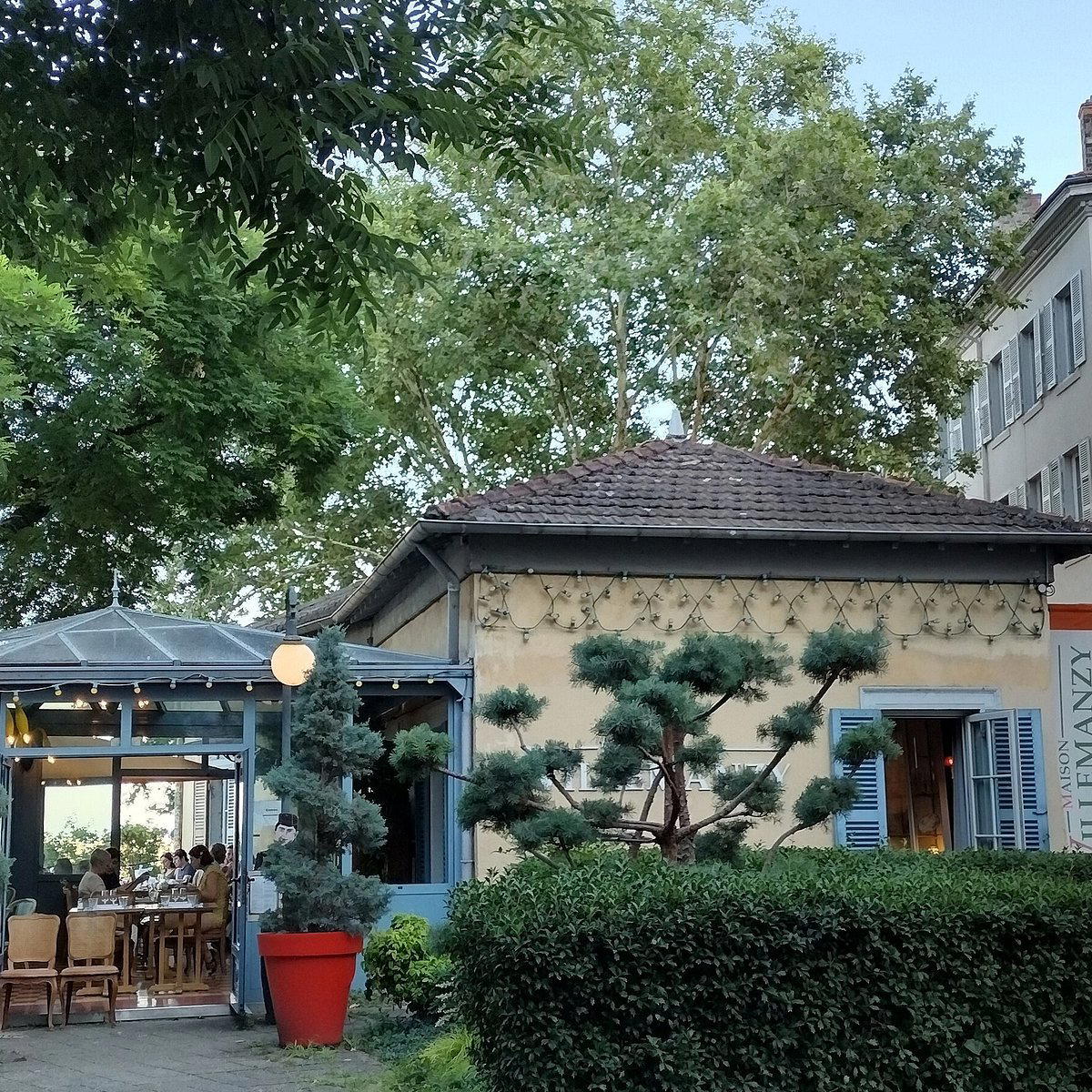 Maison Villemanzy restaurant in Lyon, France