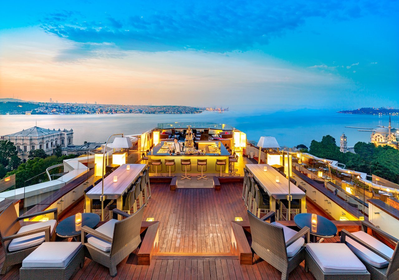 16 Roof Swissotel