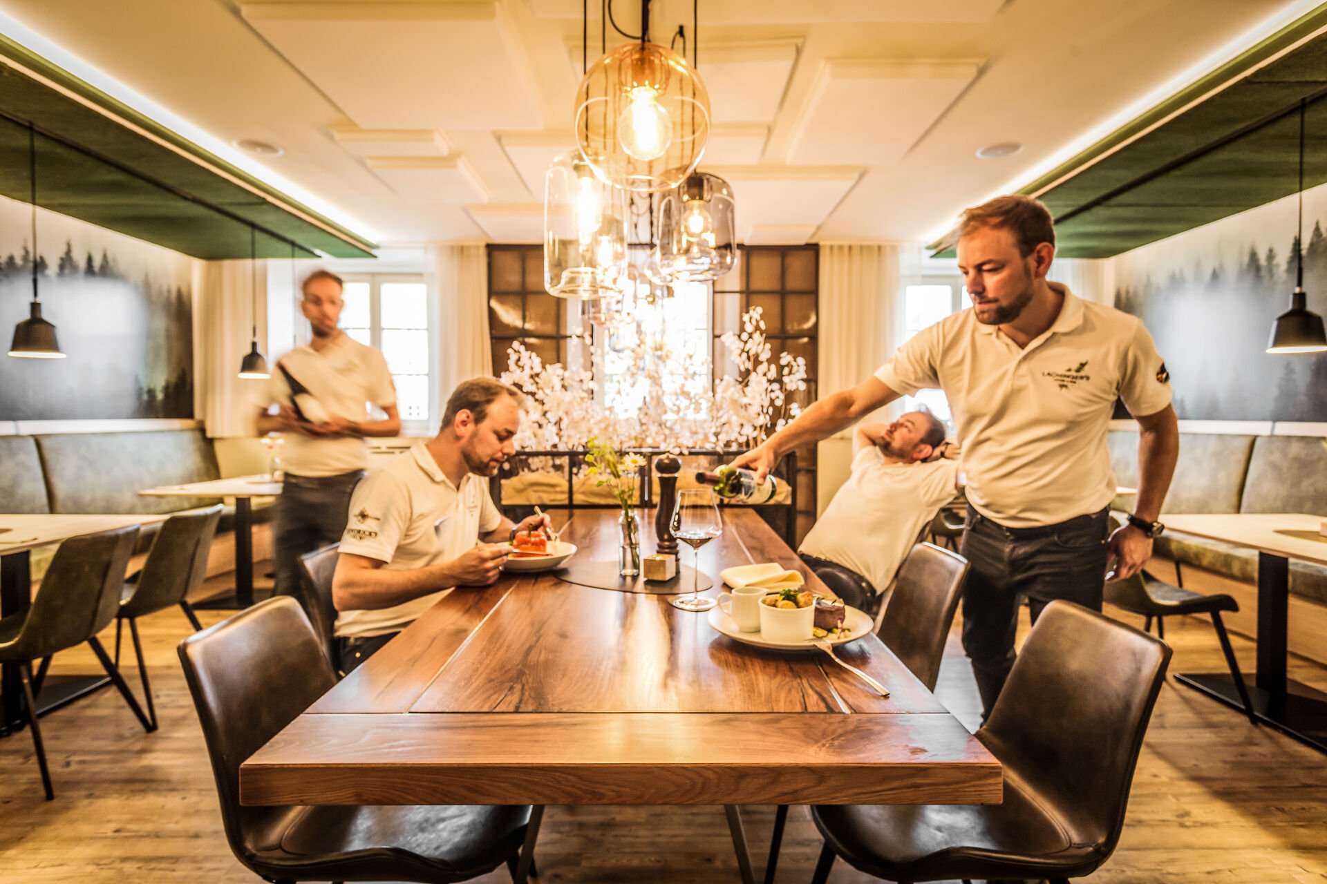 Lachinger's Kitchen & Wine, Restaurant in Scharding