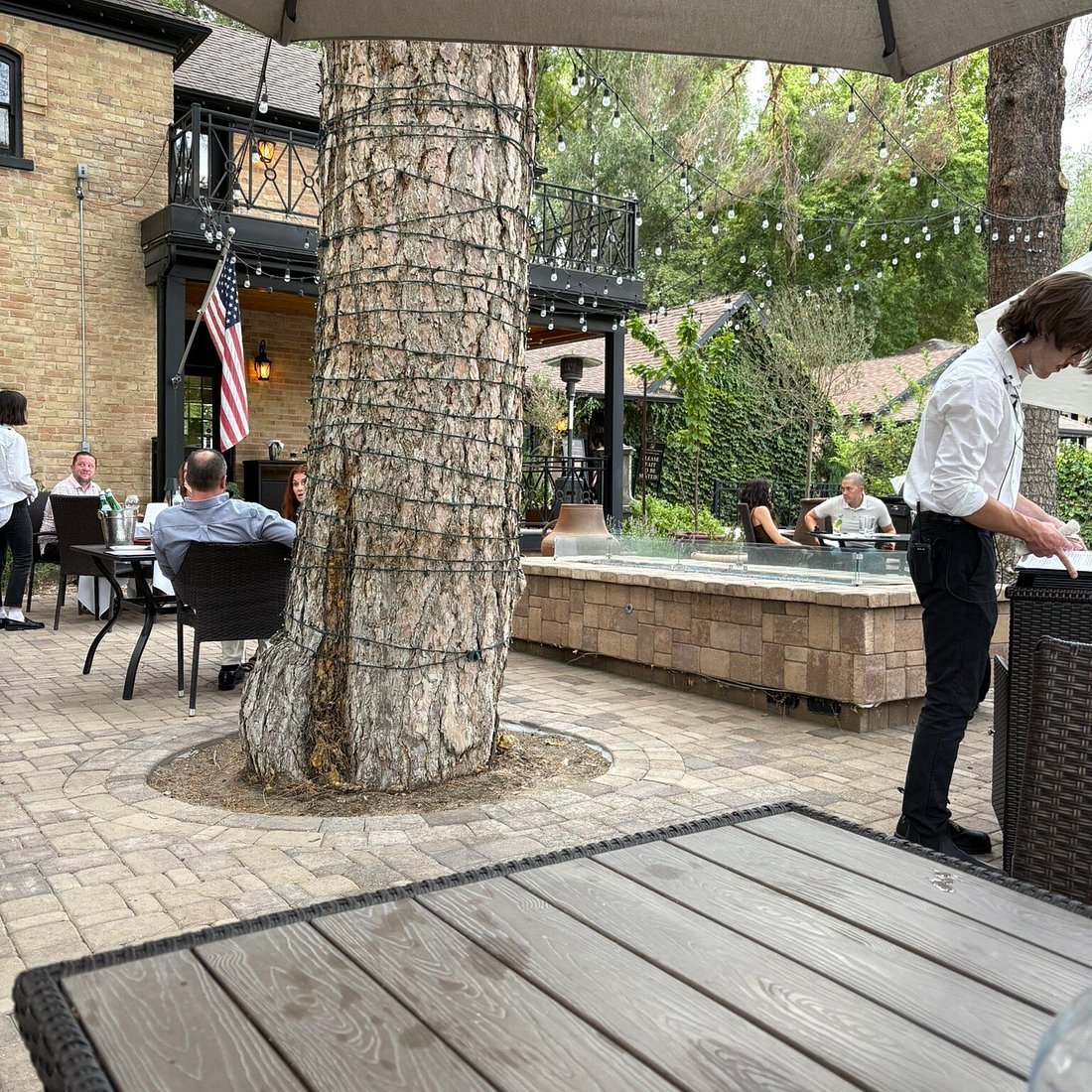 The Pines restaurant in Draper, United States