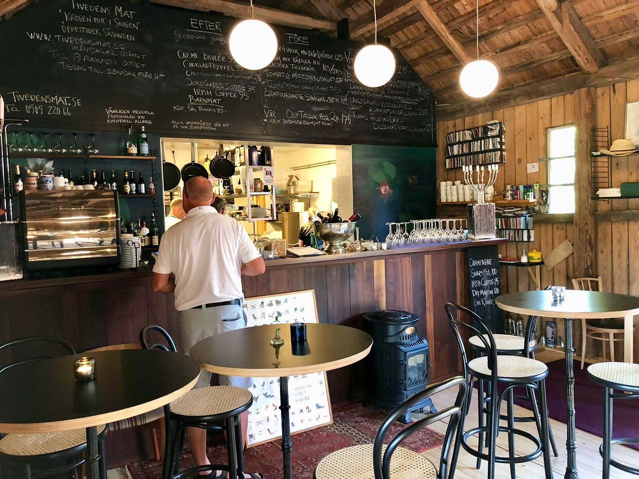 Tivedens Mat, Restaurant in Karlsborg
