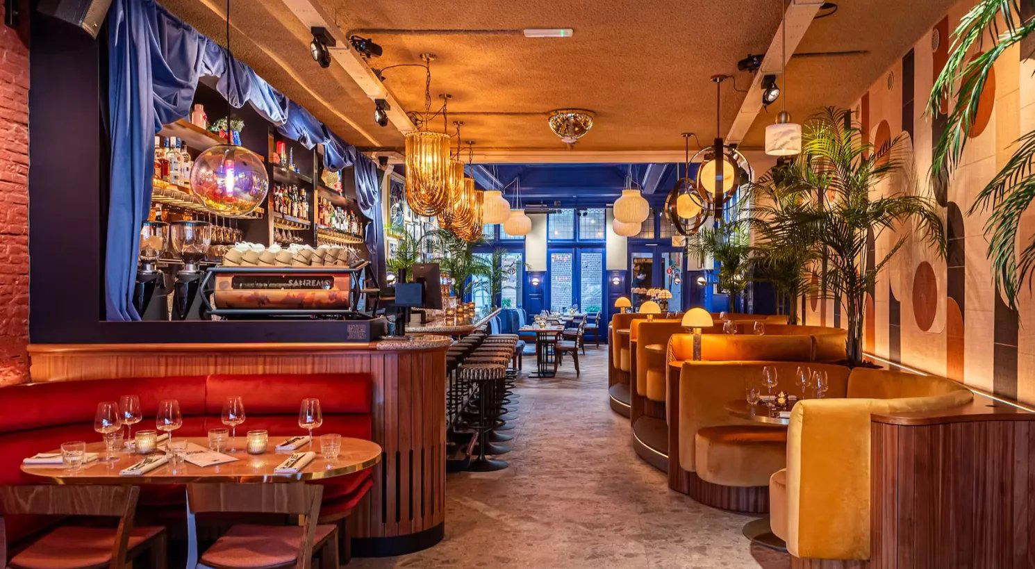 L'Amour Toujours restaurant in The Hague, Netherlands