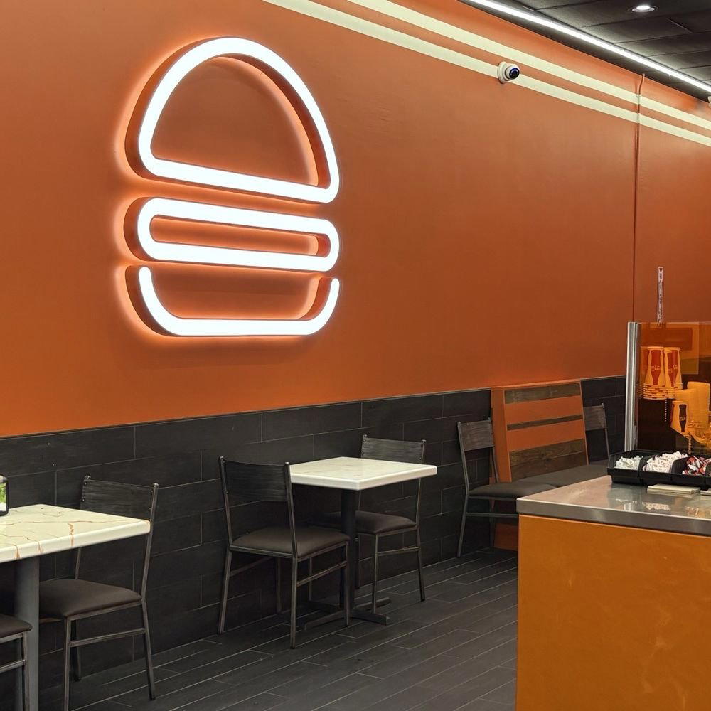 HegenBurger restaurant in Oakland, United States