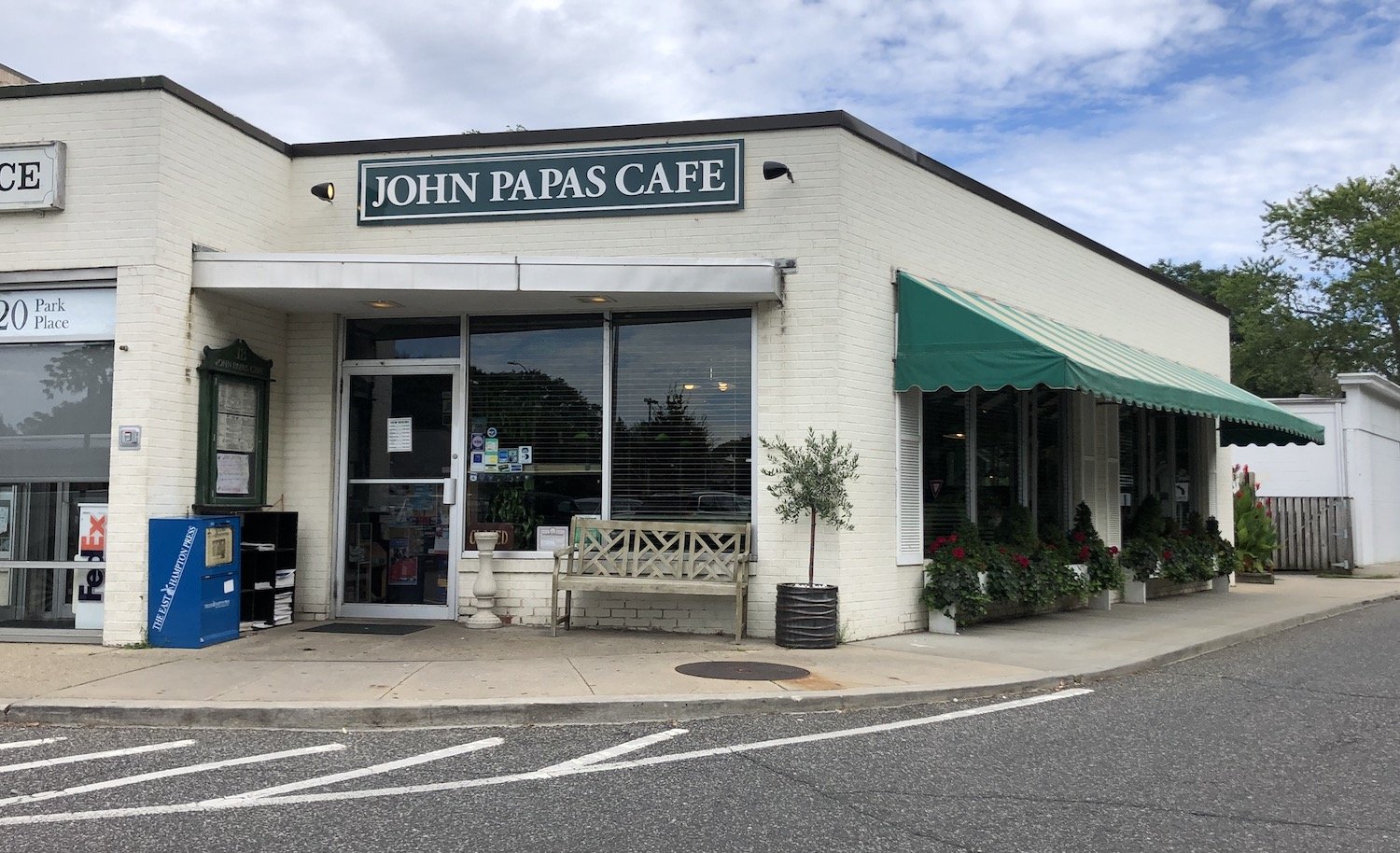 John Papas Cafe