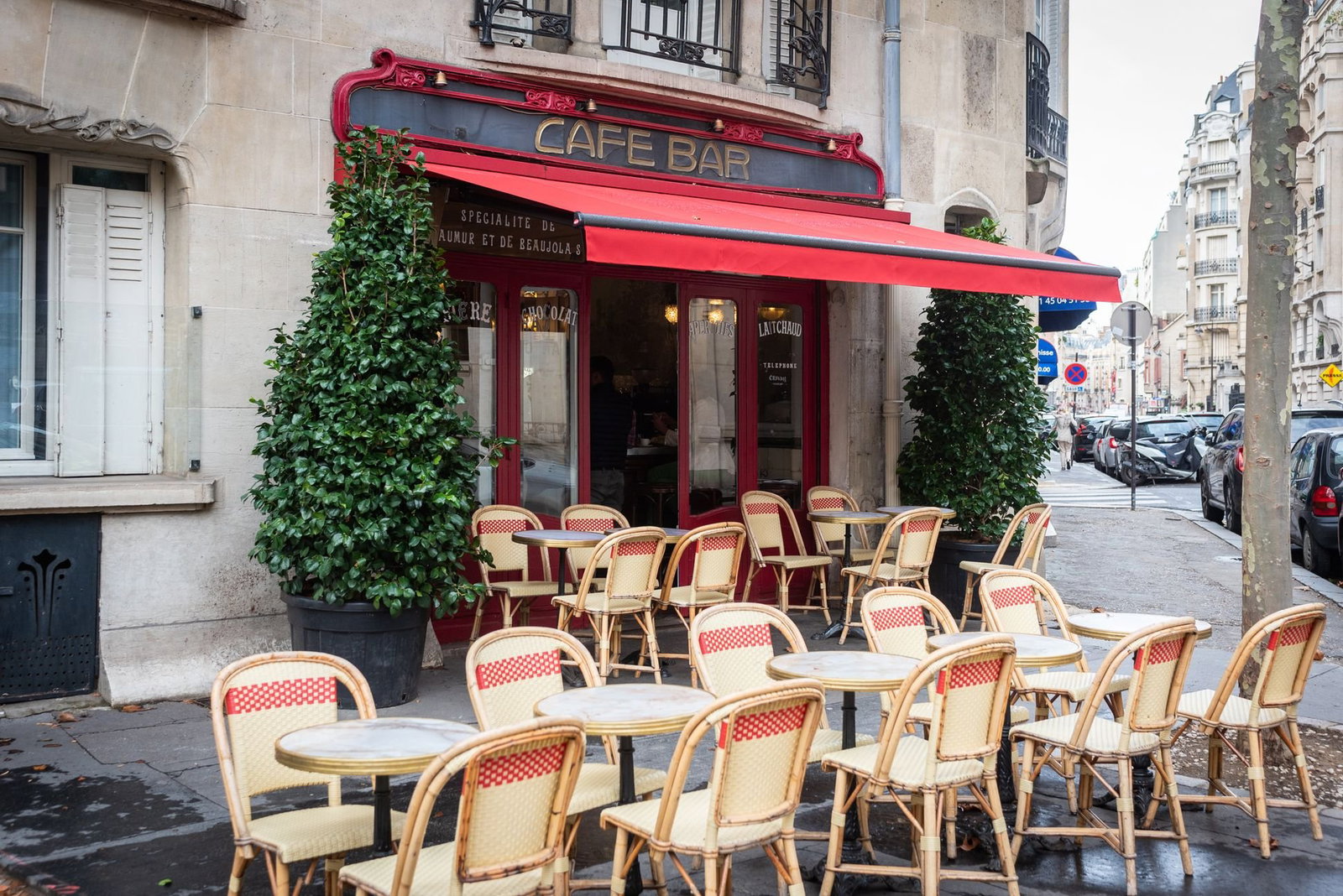 Cravan, Paris, France