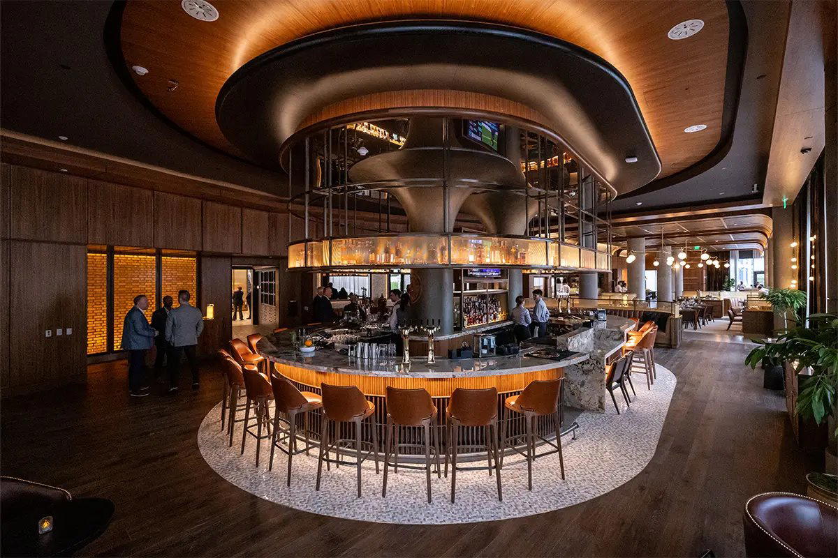 The Simon at Reston Station restaurant in Reston, United States