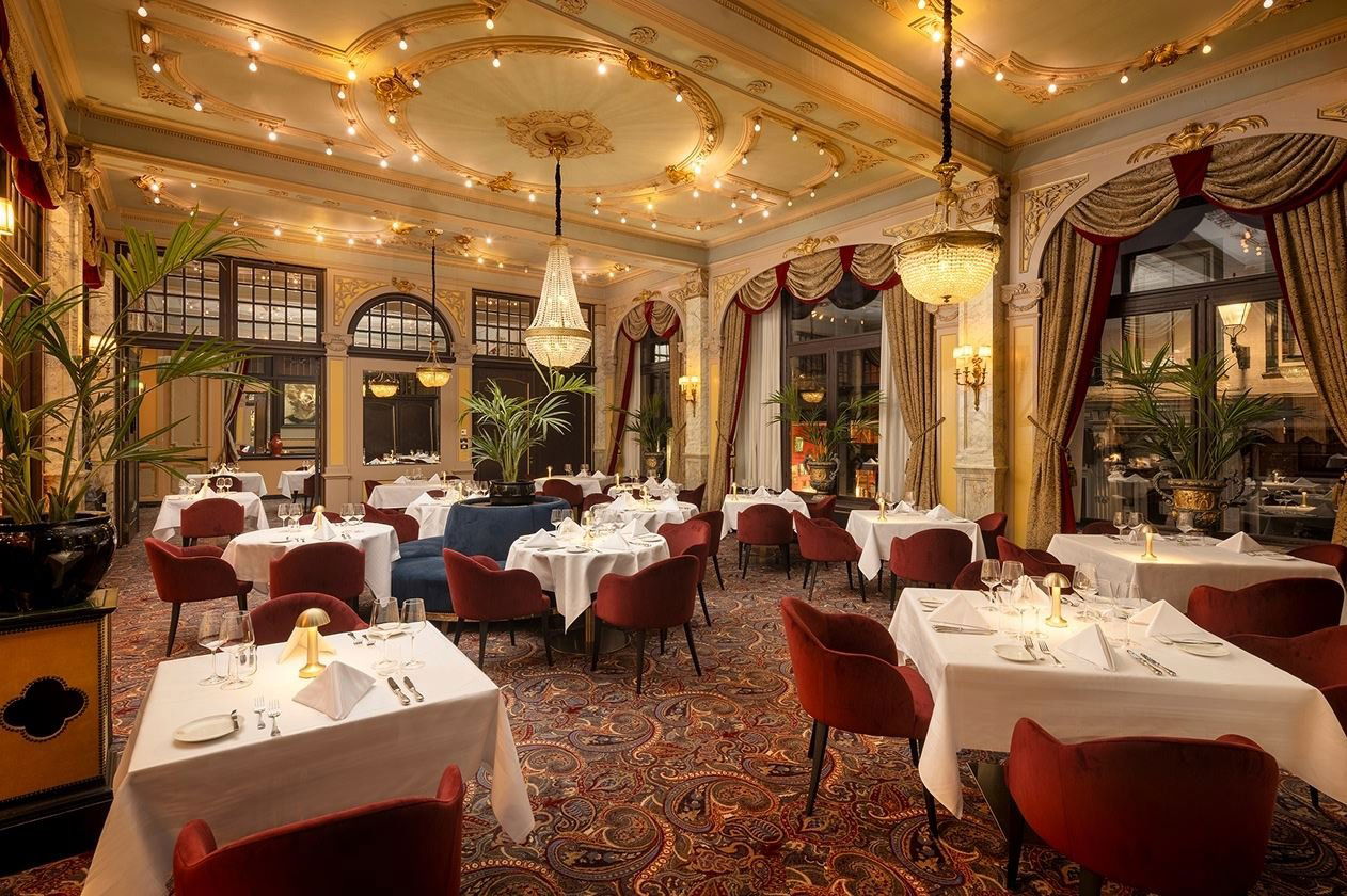 Des Indes, Restaurant in The Hague