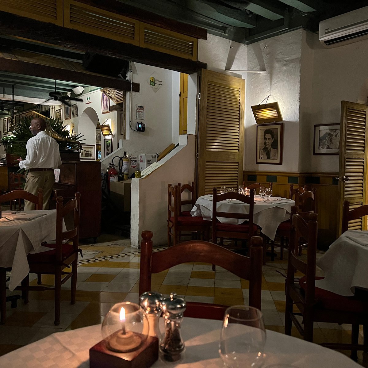 La Vitrola Restaurante restaurant in Cartagena