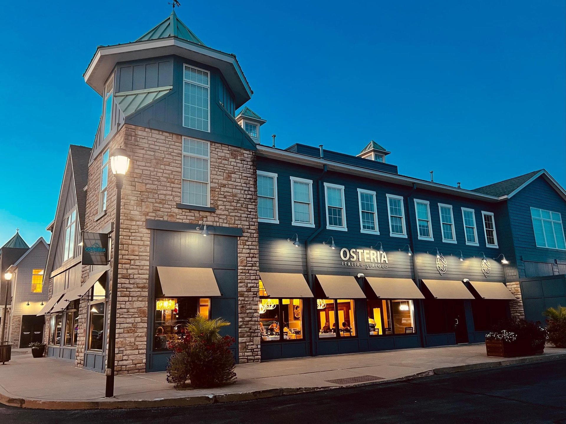 Osteria Italian Seafood restaurant in Graymoor Devondale, United States