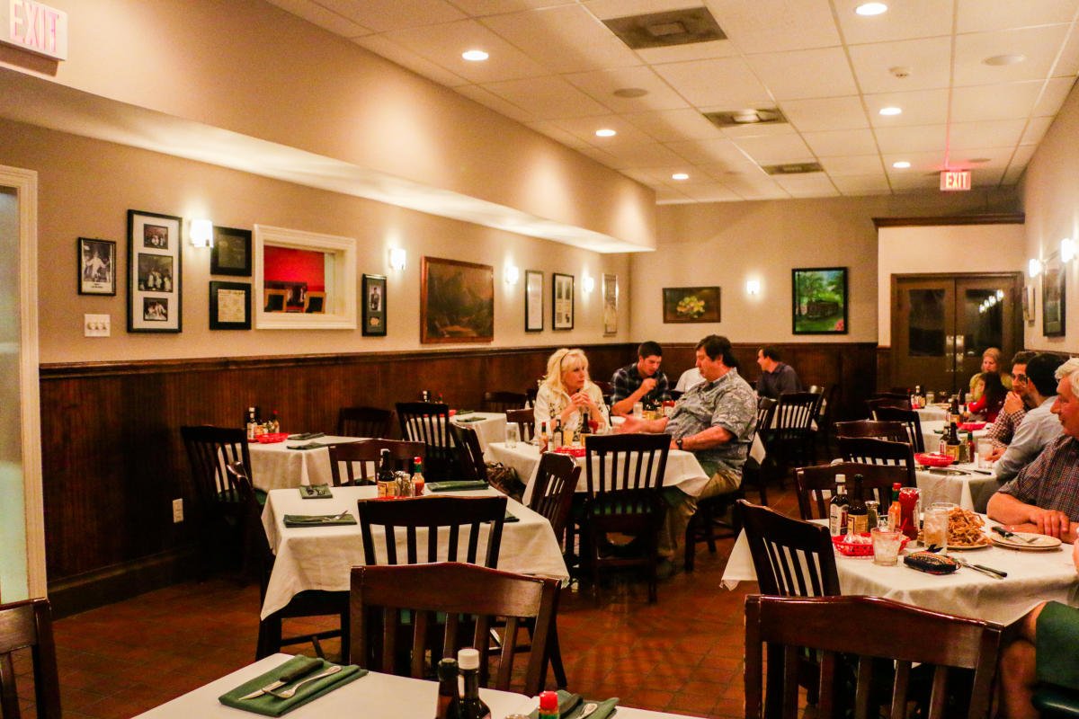 Charlie's Steak House, Restaurant in New Orleans