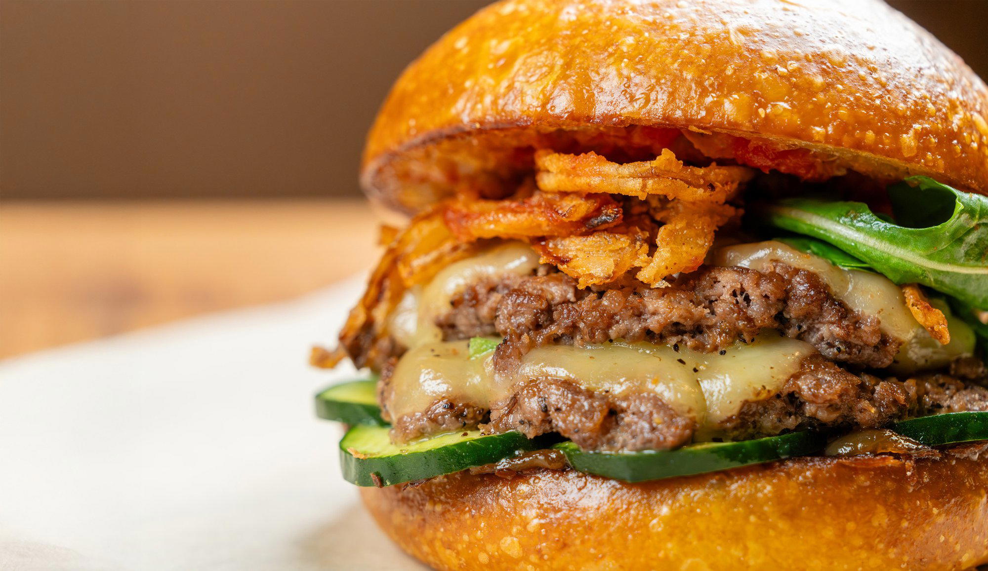 Mom's List restaurant in Culver City, United States